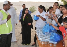 500 food packets distributed to landfill workers