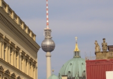 Visible evolution of a city