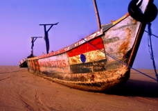 Pirogue in desert