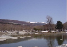 Gagarin Park Lake