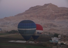 Air balloons over Thebes