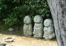 Roadside Buddhas