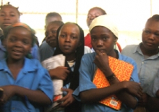 La FAWE et les jeunes filles
