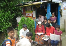People of Karendanda read newspapers in CICs in their free time!