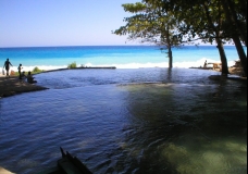 SAN RAFAEL BEACH & RIVER RESORT!
