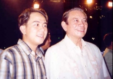 CHOY WITH PHILIPPPINE VICE PRESIDENT GUINGONA