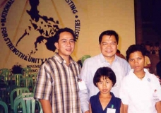 CHOY WITH SECRETARY OF DEPARTMENT OF INTERIOR AND LOCAL GOVERNMENT JOEY LINA