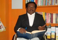 Managing Trustee