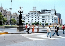 Plaza San Mart