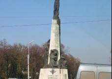 Statue