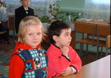 В школе
