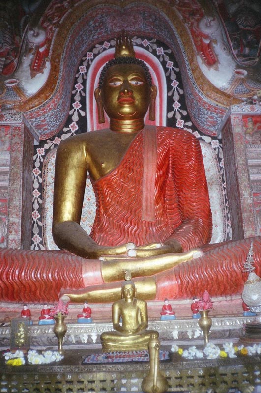 Lankatillake Buddha