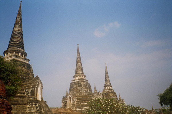 Memorial for Three Kings