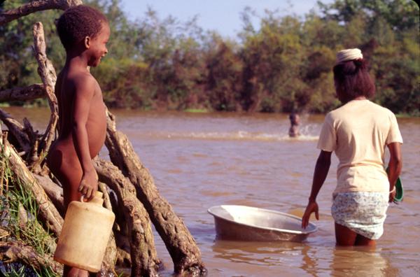 Fetching Water at the River, Atwia
