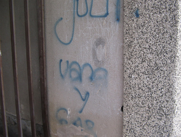Graffiti: Violencia a la Propiedad del Otro