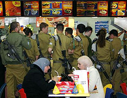 Have Lunch  Amercian Stayl