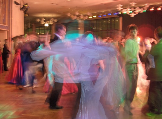 Dancing Ghosts