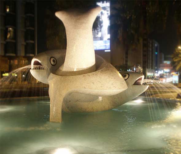 Dubai Fish Roundabout By Night