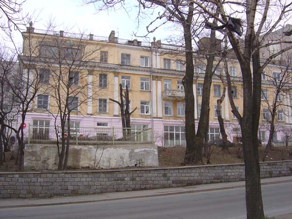 Hotel on the Hill
