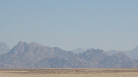 The Red Sea mountain chains