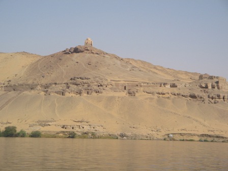 The mount of Al-Maghariba in Aswan
