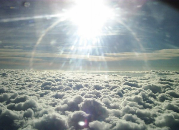 Las nubes desde el cielo III