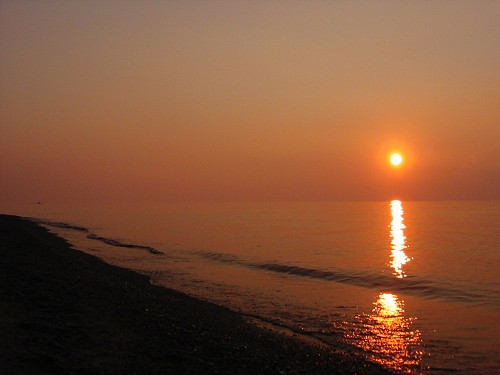 Lake Erie - Sunset and Shore 4 - Ontario, Canada July 2002