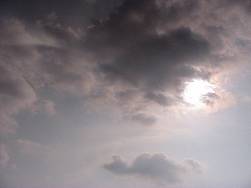 Polarised Cloud 2 - Melbourne, Australia, February 2003