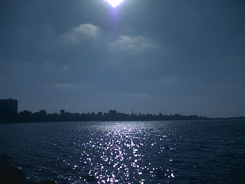 sun spraying color