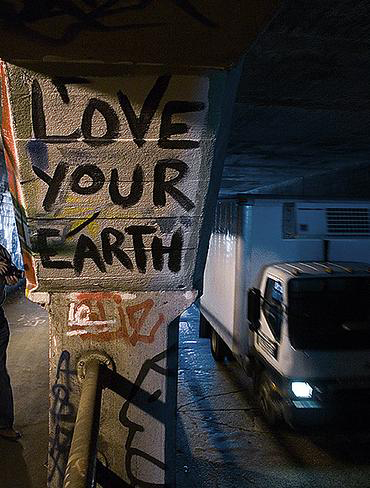 Love your Earth