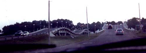 Stressed ribbon bridge