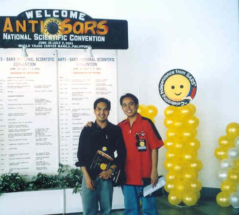 CHOY AT THE ANTISARS NATIONAL SCIENTIFIC CONVENTION WITH JUN BELENCIO OF NYPAA