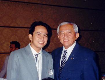 CHOY WITH DR. EMMANUEL ANGELES, PRESIDENT OF ANGELES UNIVERSITY FOUNDATION AND CLARK FIELD DEVELOPME
