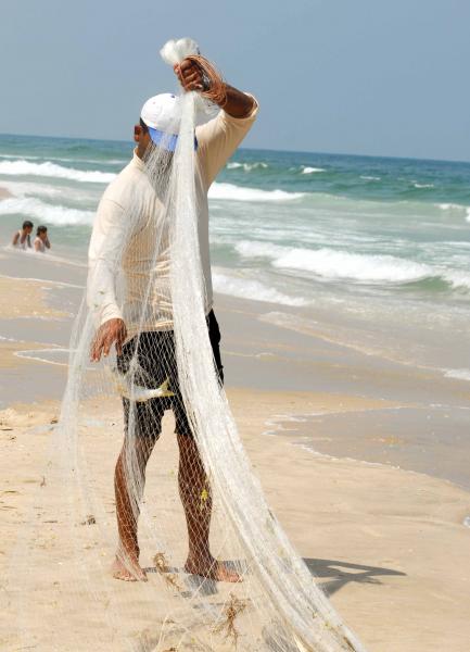 صياد في غزة - FISHERMAN in Gaza