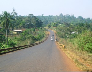 En direction de Mon Village Mbouda