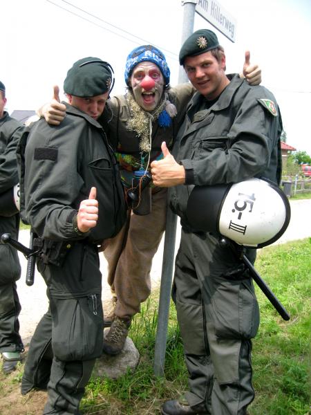 CLOWNING AS POLITICAL PROTEST