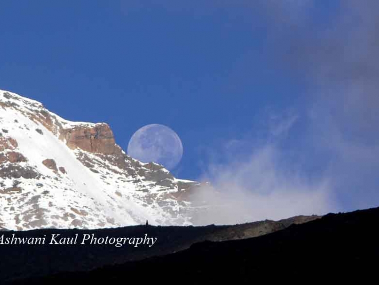 RISING MOON  IN  HIMALAYAS