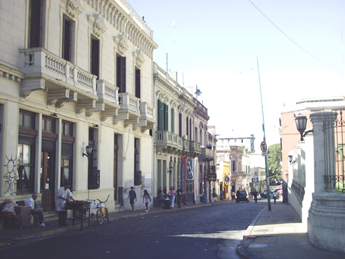 San Telmo (Barrio Colonial)