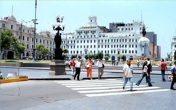 Plaza San Mart
