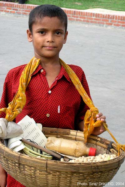 Child seller, child labor