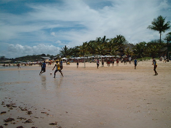 Futebol na praia