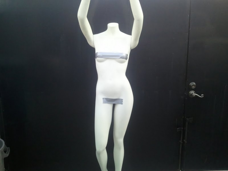 Censor woman manikin