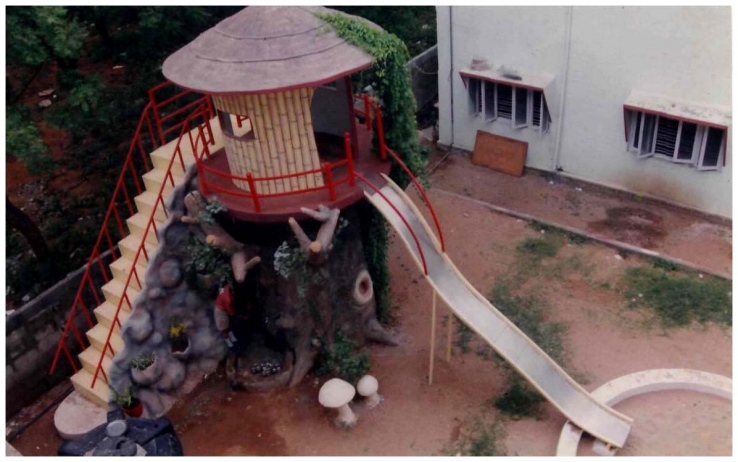 Tree House-1