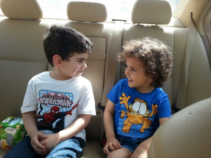 The first meeting between two cousins